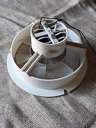 Двигатель на вытяжку в сборе